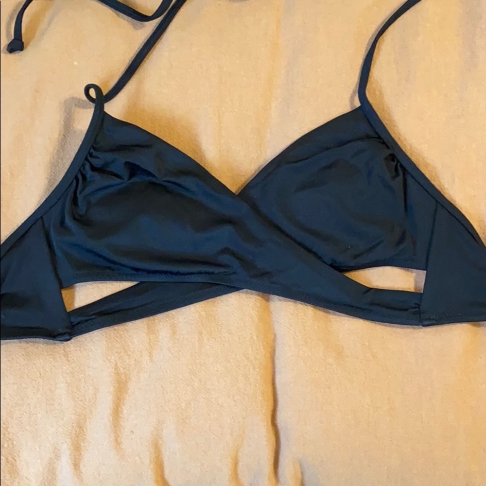 Bikini top